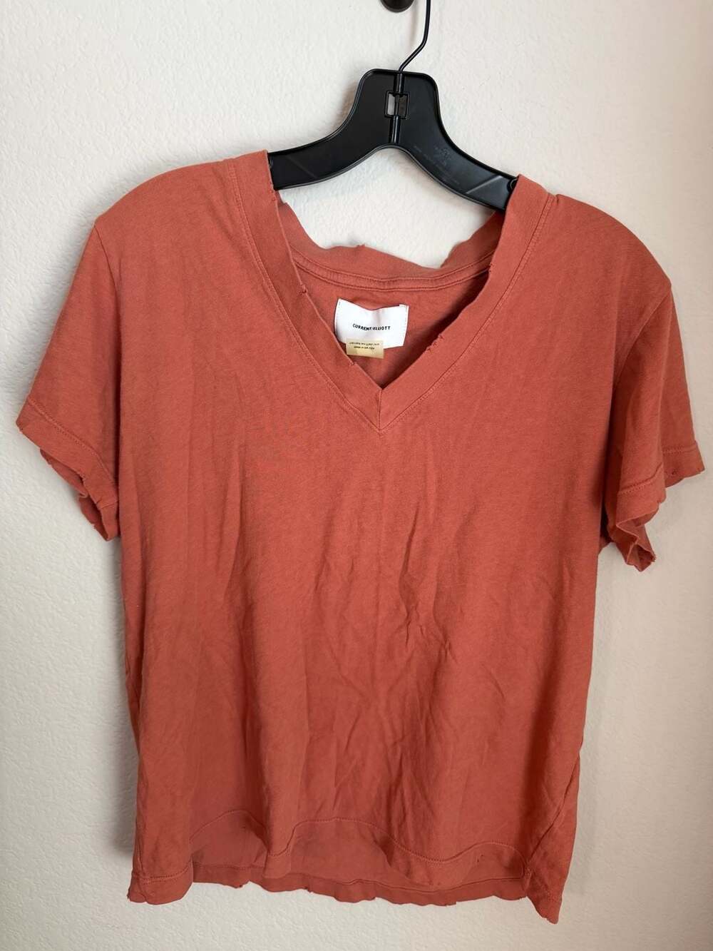 Current/Elliott Red Brick Distressed V-Neck T-Shirt Size 1